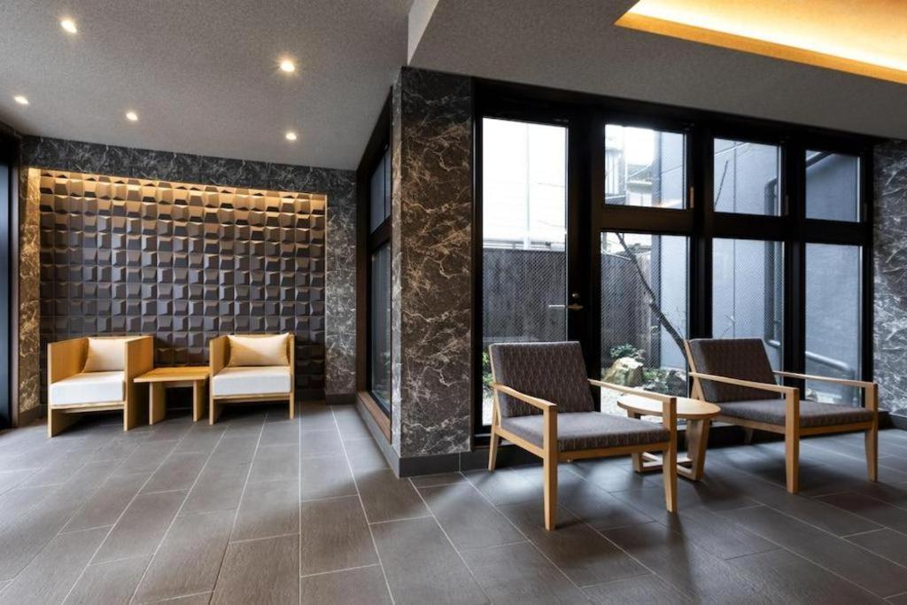Hotel Rinn Station West 3*